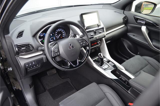 Mitsubishi ECLIPSE Cross PHEV 2.4 EXECUTIVE 4WD | PLUG IN HYBRID | ADAPTIEF CRUISE | ALL SEASON BANDEN | FABRIEKSGARANTIE TOT 04-02-2033* | ALL IN RIJKLAARPRIJS