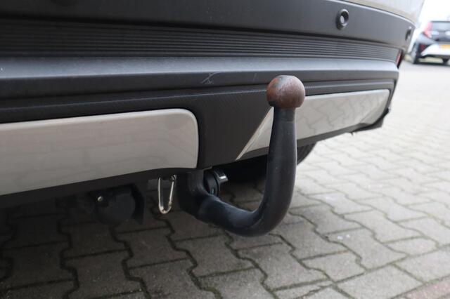 Mitsubishi ECLIPSE 1.5 DI-T Instyle Trekhaak/AdaptiveCruise/PanoDak