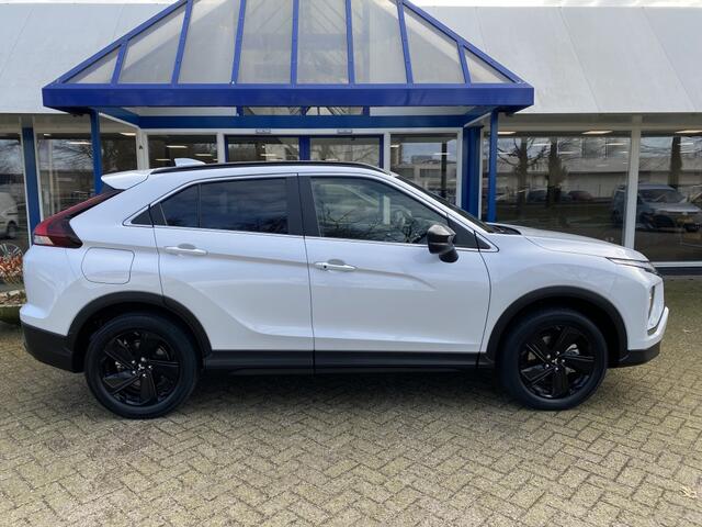 Mitsubishi ECLIPSE Cross Automaat navigatie le 2.4 PHEV Black ed.