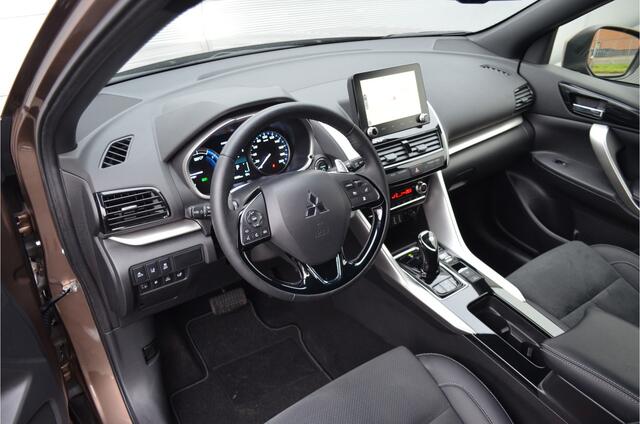 Mitsubishi ECLIPSE Cross PHEV 2.4 EXECUTIVE 4WD | PLUG IN HYBRID | ADAPTIEF CRUISE | DODEHOEK ASSISTENT | 360 CAMERA | FABRIEKSGARANTIE TOT 05-12-2032* | ALL IN RIJKLAARPRIJS