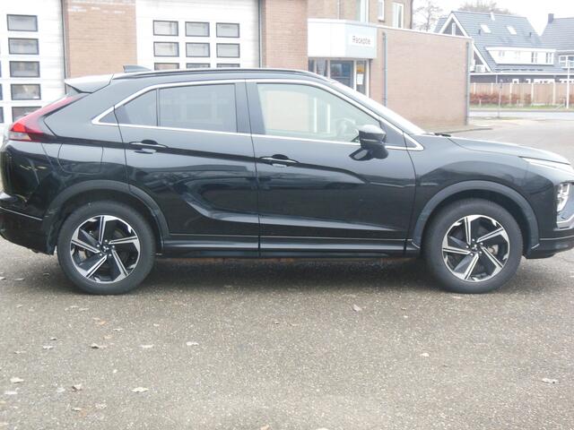 Mitsubishi ECLIPSE Cross 2.4 PHEV Business Intense+ Staat in Hardenberg