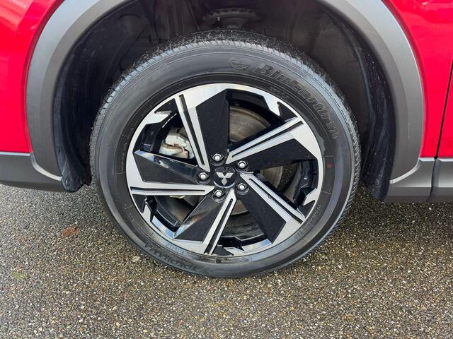 Mitsubishi ECLIPSE Cross 2.4 PHEV Intense+