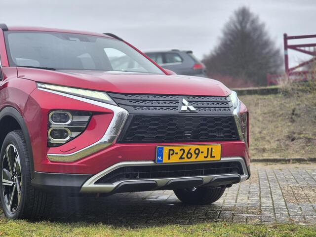 Mitsubishi ECLIPSE Cross 2.4 PHEV Intense+ | Trekhaak |