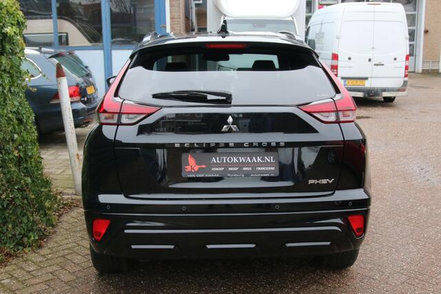Mitsubishi ECLIPSE Cross 2.4 PHEV Executive