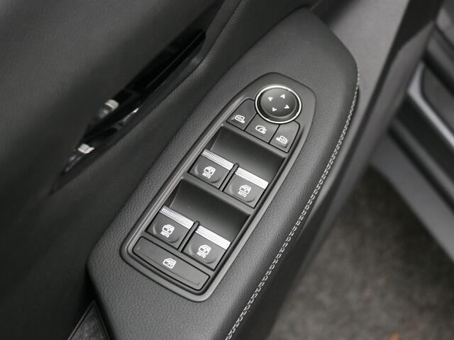 Mitsubishi ECLIPSE Cross Instyle 87 kWh / 100% Elektrisch / 625 KM WLTP / 1.100 KG Trekgewicht / 8 jaar fabrieksgarantie/ Panoramadak / Lederen bekleding / Google / Full Option /