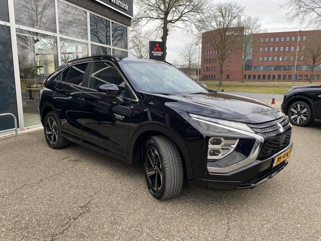 Mitsubishi ECLIPSE Cross 2.4 PHEV Executive | All Seasons