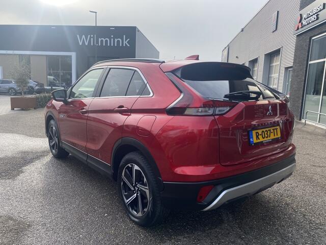 Mitsubishi ECLIPSE Cross 2.4 PHEV Intense+ | All season banden