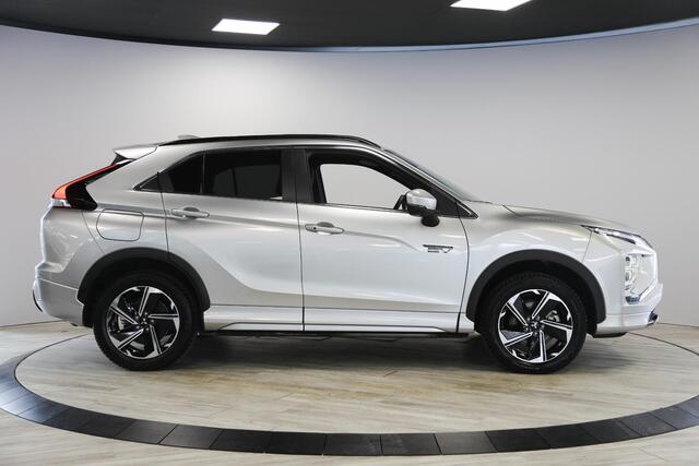 Mitsubishi ECLIPSE Cross 2.4 PHEV Executive | 360 Camera | Stoel & Stuurverwarming | Apple Carplay