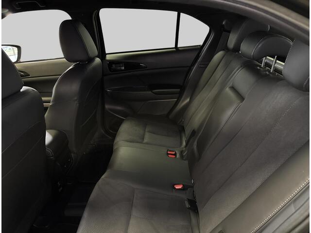 Mitsubishi ECLIPSE Cross 2.4 PHEV Executive Trekhaak 360, camera