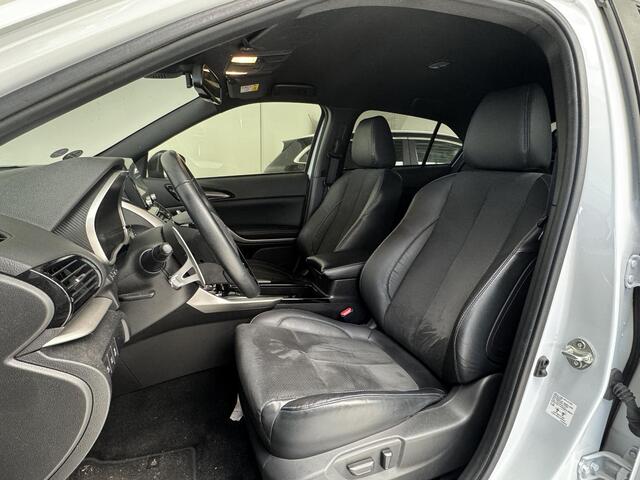 Mitsubishi ECLIPSE Cross 2.4 PHEV Intense+ | Trekhaak | Stoelverwarming | Navigatie | Achteruitrijcamera |