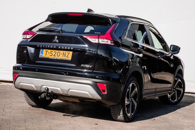 Mitsubishi ECLIPSE Cross 2.4 PHEV 4WD Intense+ Trekhaak/ Camera/ Full map navigatie/ Stoelverwarming/ Cruise control