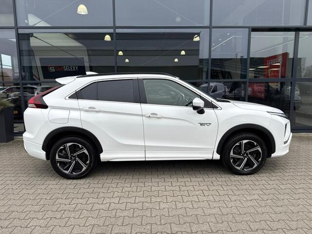 Mitsubishi ECLIPSE Cross 2.4 PHEV Executive *Stoelverwarming & ACC*