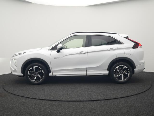 Mitsubishi ECLIPSE Cross 2.4 Intense+ Plug In Hybrid 188pk Dealer O.H. PHEV | Trekhaak Afn. | 360 Camera | Adaptive Cruise | Lederen Sportstoelen & Stuur Verwarmd | Navigatie Via TomTom | Apple Carplay | Keyless | Blis | DAB |