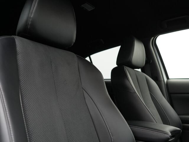 Mitsubishi ECLIPSE Cross 2.4 Intense+ Plug In Hybrid 188pk Dealer O.H. PHEV | Trekhaak Afn. | 360 Camera | Adaptive Cruise | Lederen Sportstoelen & Stuur Verwarmd | Navigatie Via TomTom | Apple Carplay | Keyless | Blis | DAB |