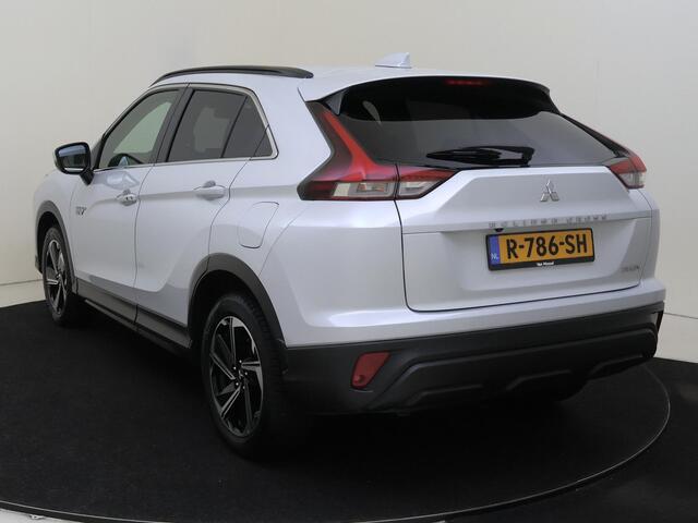 Mitsubishi ECLIPSE Cross 2.4 PHEV Intense 188PK | Automaat | Navigatie | Parkeersensoren Achter | Achteruitrijcamera