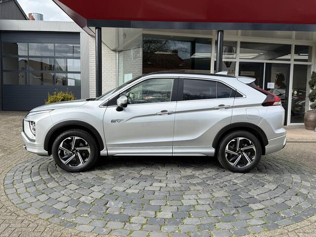 Mitsubishi ECLIPSE Cross 2.4 PHEV Instyle | HEAD-UP | ALL-SEASON | LEDER | NAVI | Schuif/kanteldak | All-in rijklaarprijs