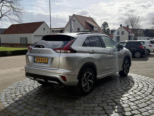 Mitsubishi ECLIPSE Cross 2.4 PHEV Instyle | HEAD-UP | ALL-SEASON | LEDER | NAVI | Schuif/kanteldak | All-in rijklaarprijs