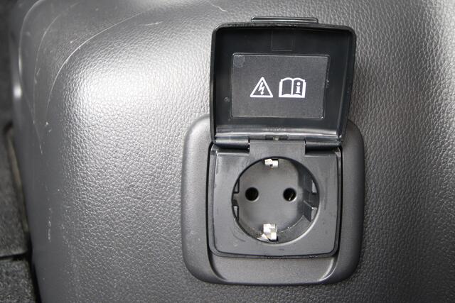 Mitsubishi ECLIPSE Cross 2.4 PHEV First Edition Trekhaak, Adaptive Cruise, NL-Auto