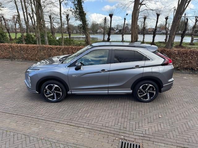 Mitsubishi ECLIPSE Cross 2.4PHEV Executive/Trekhaak/360Cam/AdCruise/Hleer/Led/Matrix