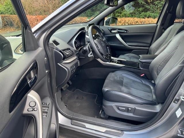 Mitsubishi ECLIPSE Cross 2.4PHEV Executive/Trekhaak/360Cam/AdCruise/Hleer/Led/Matrix