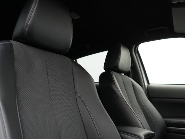 Mitsubishi ECLIPSE Cross 2.4 Intense+ PHEV 188pk Dealer O.H. | Trekhaak Afn. | Adaptive Cruise | 360 Camera | Alcantara Sportstoelen & Stuur Verwarmd | Navigatie Via TomTom | Keyless | Blis | Apple Carplay | DAB | Plug In Hybr