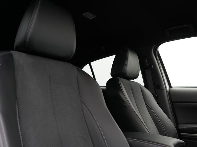 Mitsubishi ECLIPSE Cross 2.4 Intense+ PHEV 188pk Dealer O.H. | Adaptive Cruise | 360 Camera | Alcantara Sportstoelen & Stuur Verwarmd | Apple Carplay | Keyless | Blis | Navigatie Via TomTom | DAB | Plug In Hybrid