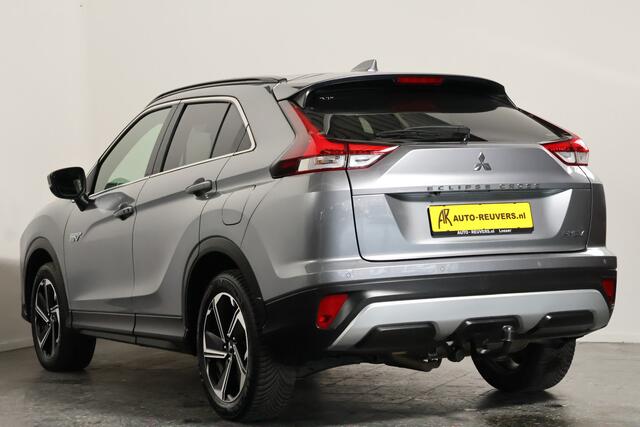 Mitsubishi ECLIPSE Cross 2.4 PHEV Intense / Navi / Trekhaak / Camera / half leder / HUD