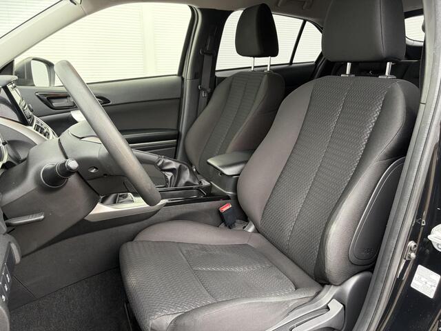 Mitsubishi ECLIPSE Cross 1.5 DI-T Pure / 18 inch LM op All Season banden / Dealer onderhouden / Trekhaak( 1600) / Clima /