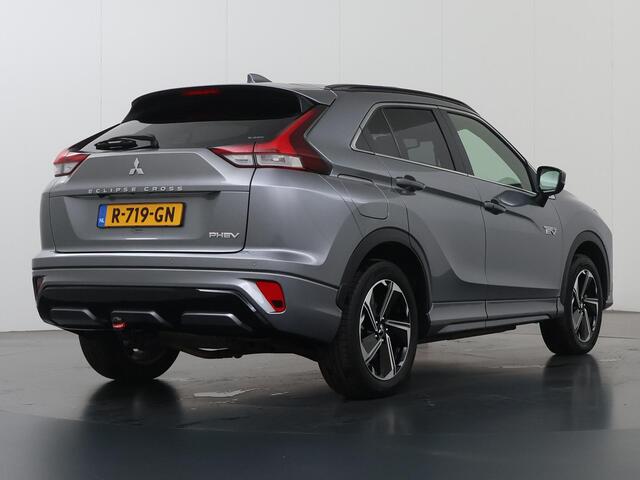 Mitsubishi ECLIPSE Cross 2.4 PHEV Prestige | Trekhaak | Panoramadak | Lederen Interieur | Navigatie | Ele.verstelbare stoelen | Stoelverwarming/Stuurverwarming | Camera | DAB | Adaptieve Cruise Control |