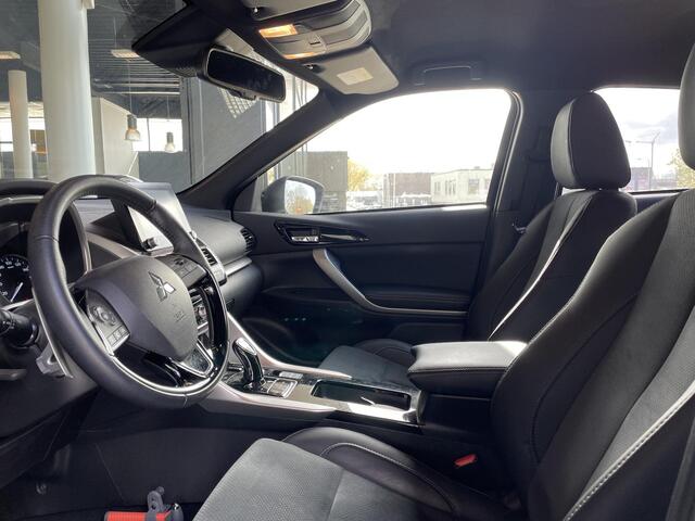 Mitsubishi ECLIPSE Cross 2.4 PHEV Intense+ | Achteruitrijcamera | Navigatie | Trekhaak | FABRIEKSGARANTIE TOT 05-2031!