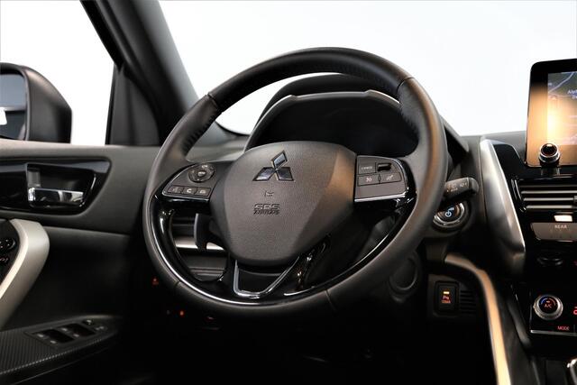 Mitsubishi ECLIPSE Cross 2.4 PHEV Intense+ | Cruise | Camera