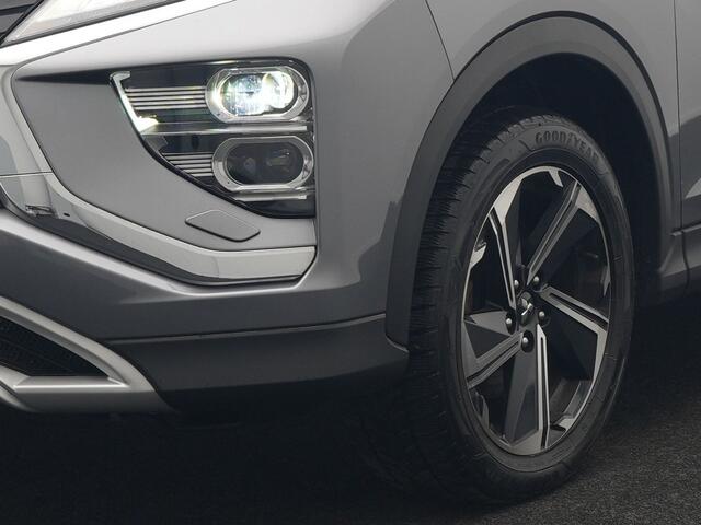 Mitsubishi ECLIPSE Cross 2.4 Intense PHEV 188pk Dealer O.H. | Camera | Keyless | Alcantara Sportstoelen Verwarmd | Apple Carplay | Cruise Control | Navigatie | DAB | Plug In Hybrid |