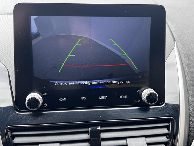 Mitsubishi ECLIPSE Cross 2.4 PHEV Intense+ / Fabrieksgarantie tot 02-2030 mogelijk / Dealer onderhouden / Navigatie / 1.500 kg afneembare trekhaak / Elektrische bestuurdersstoel / Navigatie / Apple Carplay Android / Stoelverwarming / 18" LM wielen + All Season banden /