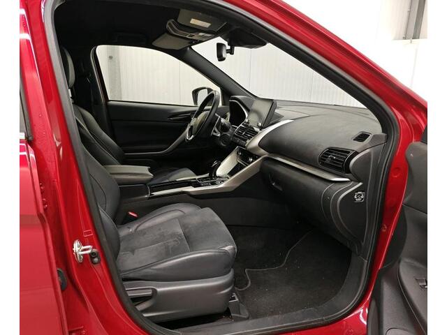 Mitsubishi ECLIPSE Cross 2.4 PHEV Intense+ Hybride / Navigatie / 1/2 Leder / Pdc. / Airco-ecc./ Radio multimedia /