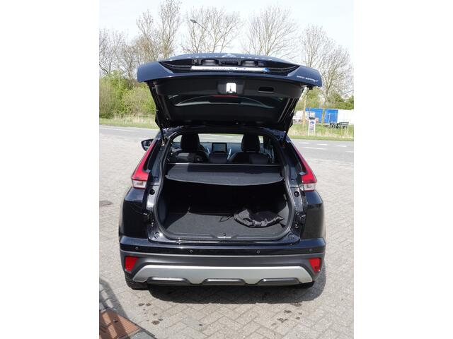 Mitsubishi ECLIPSE Cross 2.4 PHEV Intense H-LEER | CAMERA | LMV | NAVI | CRUISE