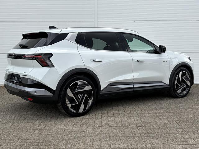Mitsubishi ECLIPSE Cross Intense+ 87 kWh / ¤4.000 introductiekorting / Nieuw Model! / 100% Elektrisch / 621 KM WLTP / 1.100 KG Trekgewicht / 8 jaar fabrieksgarantie