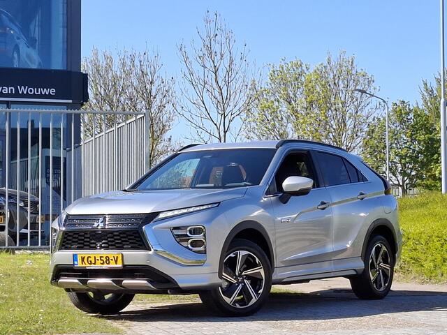 Mitsubishi ECLIPSE Cross 2.4 PHEV Executive | NIEUW | Adaptive Cruise Control | Blind spot | Carplay & Android auto + Tom Tom Navi | Stoelverwarming voor en achter