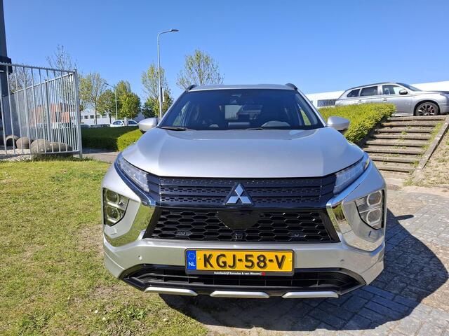 Mitsubishi ECLIPSE Cross 2.4 PHEV Executive | NIEUW | Adaptive Cruise Control | Blind spot | Carplay & Android auto + Tom Tom Navi | Stoelverwarming voor en achter