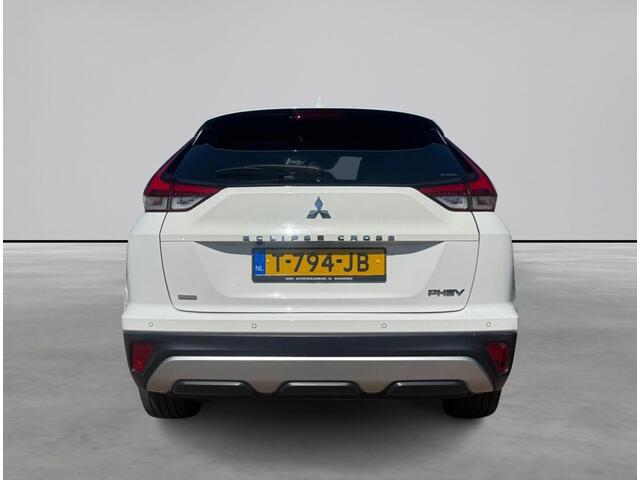 Mitsubishi ECLIPSE Cross 2.4 PHEV Executive