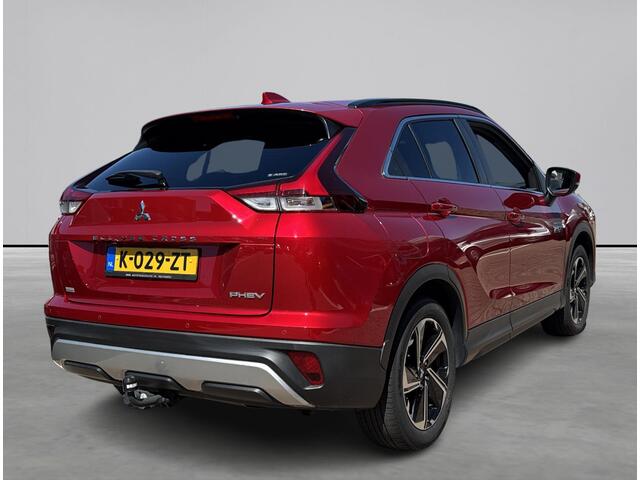 Mitsubishi ECLIPSE Cross 2.4 PHEV First Edition