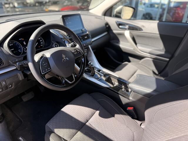 Mitsubishi ECLIPSE Cross 2.4 PHEV Intense | Camera | Cruise | Climate