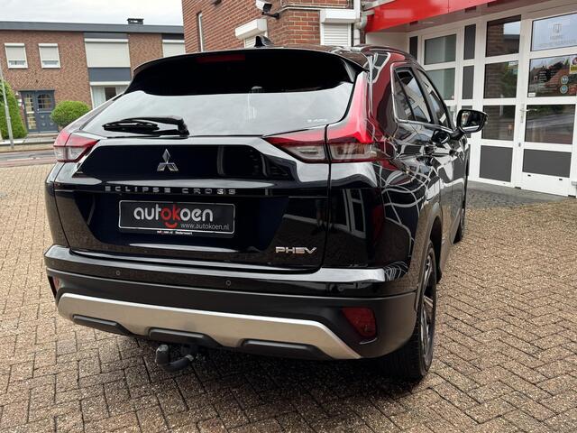 Mitsubishi ECLIPSE Cross 2.4 PHEV Intense *TREKHAAK/CRUISE/WINTERSET*