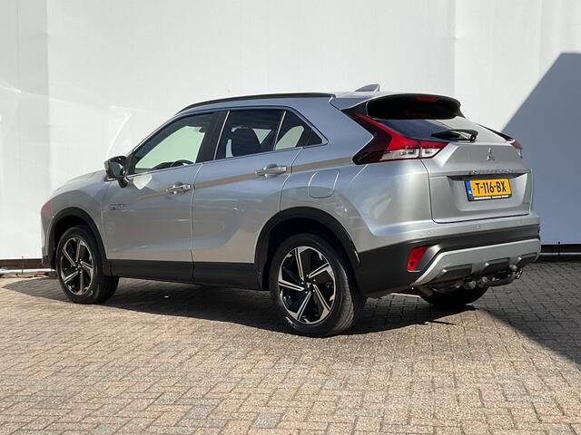 Mitsubishi ECLIPSE Cross 2.4 PHEV AWD IntenseCamera Trekhaak Navigatie Audio LMV
