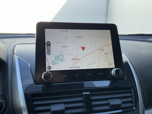 Mitsubishi ECLIPSE Cross 2.4 PHEV AWD IntenseCamera Trekhaak Navigatie Audio LMV
