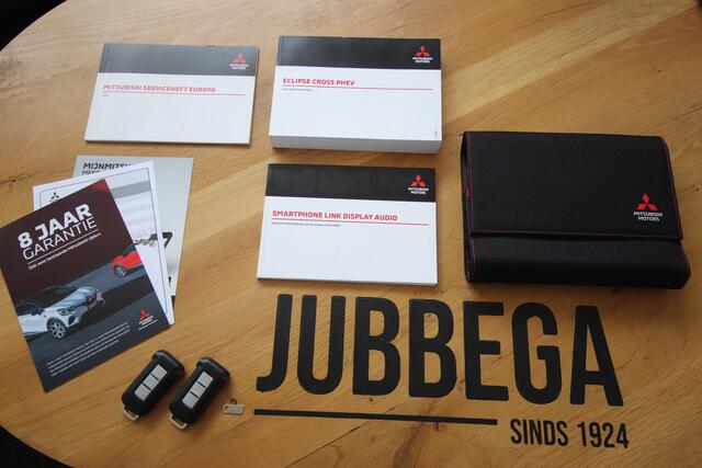 Mitsubishi ECLIPSE Cross 2.4 PHEV Intense + Trekhaak, dealer O.H, Standkachel