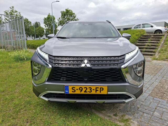 Mitsubishi ECLIPSE Cross 2.4 PHEV Intense+ Carplay & Android auto | Camera | Stoelverwarming