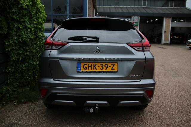 Mitsubishi ECLIPSE Cross 2.4 PHEV Executive