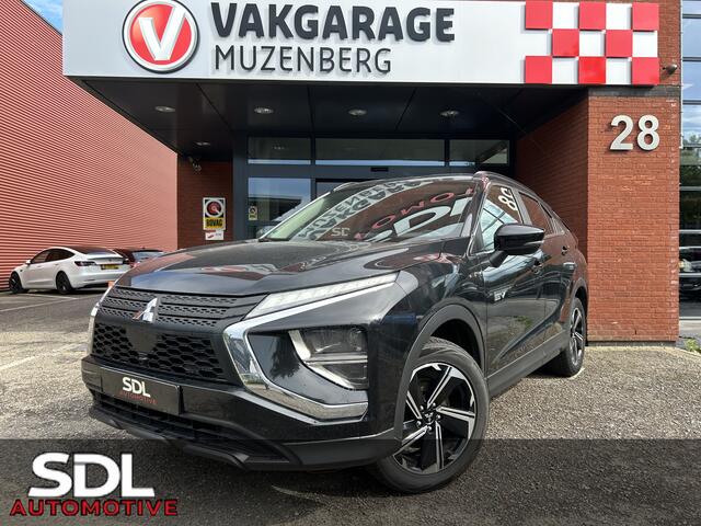 Mitsubishi ECLIPSE Cross 2.4 PHEV Intense // LED // CAMERA // KEYLESS // APPLE CARPLAY / ANDROID AUTO // CLIMA // STOELVERWARMING
