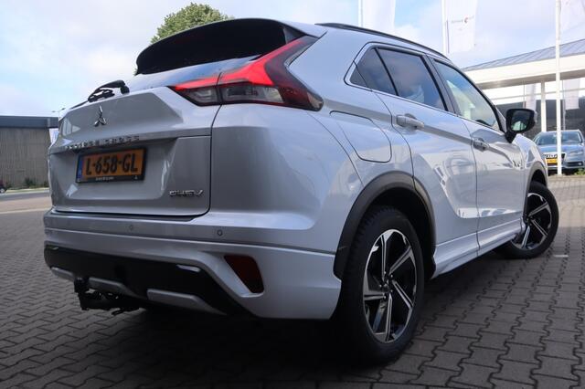 Mitsubishi ECLIPSE Cross 2.4 PHEV Instyle Trekhaak | Panodak | Adaptive Cruise