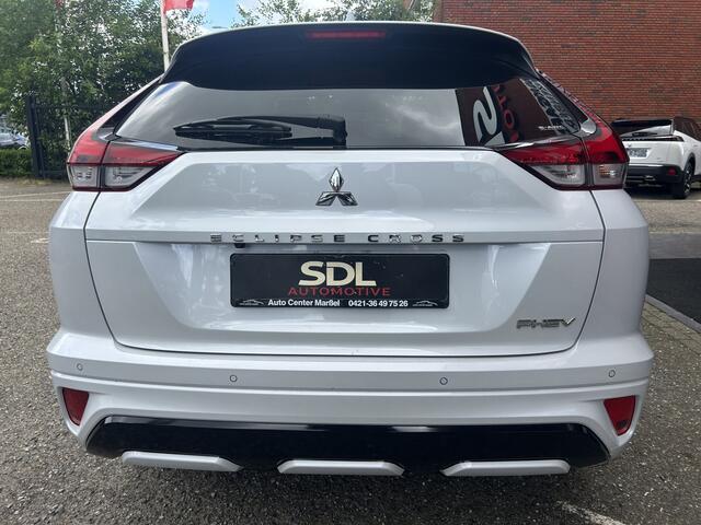 Mitsubishi ECLIPSE Cross 2.4 PHEV Instyle // FULL LED // LEDER // NAVI + CARPLAY // PANO/SCHUIFKANTELDAK // 360 CAMERA // ADAPTIVE CRUISE